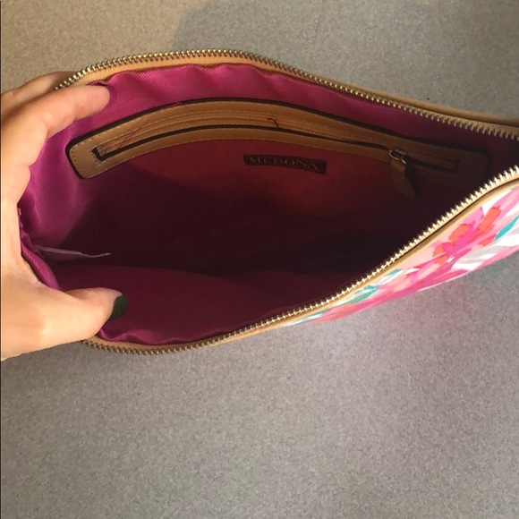 Merona Floral Clutch - Picture 2 of 2